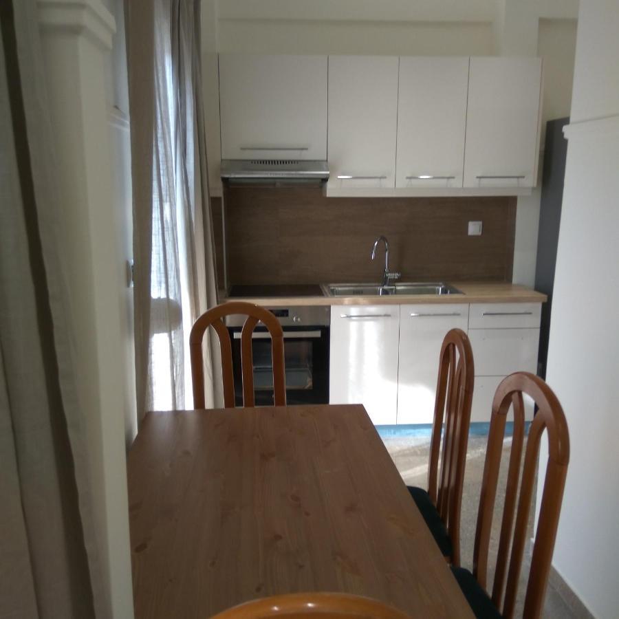 Nafpaktos Beach Luxury Suites Экстерьер фото
