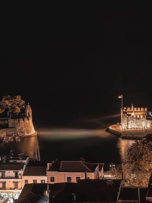 Nafpaktos Beach Luxury Suites Экстерьер фото